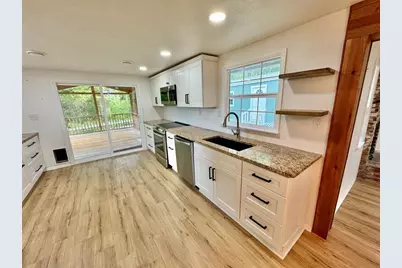 8575 NE 305th Avenue, Salt Springs, FL 32134 - Photo 13