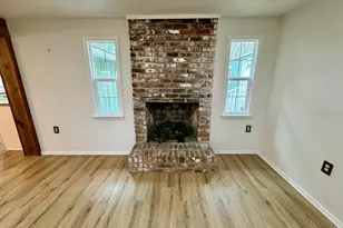 8575 NE 305th Ave, Salt Springs, FL 32134 - Photo 9