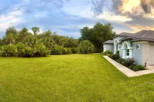 11667 W Bluebell Dr, Crystal River, FL 34428 - Photo 3