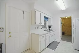 3654 SE 68th St, Ocala, FL 34480 - Photo 9