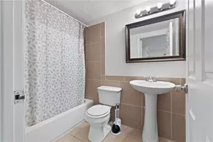 3411 NE 52nd Ave, Silver Springs, FL 34488 - Photo 13