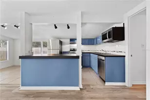 3411 NE 52nd Ave, Silver Springs, FL 34488 - Photo 7