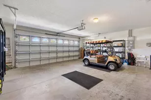 1982 Somerset Ave, The Villages, FL 32162 - Photo 23