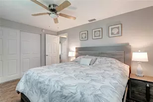 242 176th Ave E, Redington Shores, FL 33708 - Photo 23