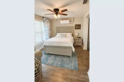 242 176th Avenue E, Redington Shores, FL 33708 - Photo 19