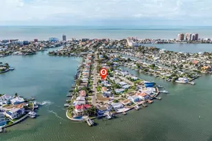 242 176th Ave E, Redington Shores, FL 33708 - Photo 9