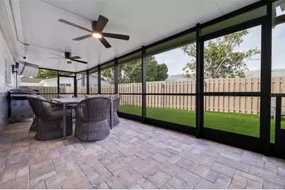 242 176th Avenue E, Redington Shores, FL 33708 - Photo 39