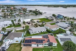 242 176th Ave E, Redington Shores, FL 33708 - Photo 39