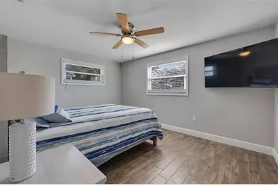 242 176th Avenue E, Redington Shores, FL 33708 - Photo 35