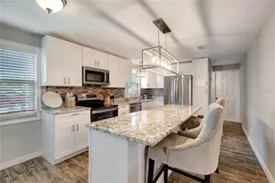 242 176th Ave E, Redington Shores, FL 33708 - Photo 3