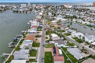 242 176th Ave E, Redington Shores, FL 33708 - Photo 37