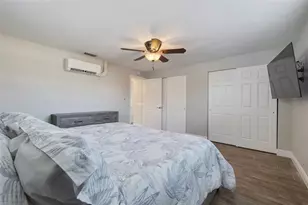 242 176th Ave E, Redington Shores, FL 33708 - Photo 33