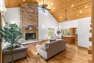 2271 SE 147th Ave, Morriston, FL 32668 - Photo 13