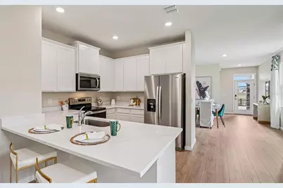 8609 Pinecrest Trail, Wildwood, FL 34785 - Photo 7