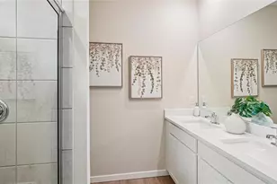 8609 Pinecrest Trl, Wildwood, FL 34785 - Photo 15