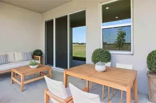 8172 Ives Pl, Wildwood, FL 34785 - Photo 7