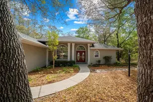 8859 N Amboy Dr, Citrus Springs, FL 34433 - Photo 3