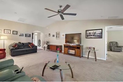 27102 Camerons Run, Leesburg, FL 34748 - Photo 9
