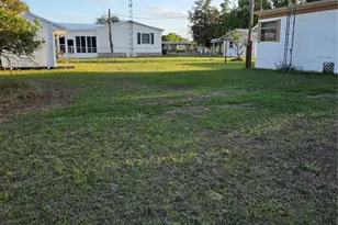 17420 SE 36th Ln, Ocklawaha, FL 32179 - Photo 19