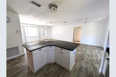 419 Santa Clara Circle, The Villages, FL 32159 - Photo 7