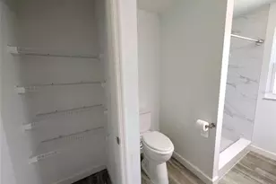 419 Santa Clara Cir, The Villages, FL 32159 - Photo 11