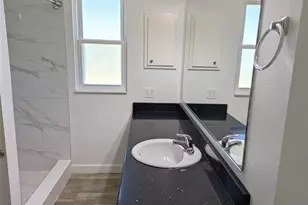 419 Santa Clara Cir, The Villages, FL 32159 - Photo 9