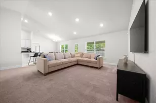 97 Dogwood Dr Loop, Ocala, FL 34472 - Photo 9