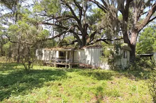 2650 SE Hwy 41, Morriston, FL 32668 - Photo 17