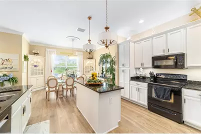 10174 Lake Miona Way, Oxford, FL 34484 - Photo 13