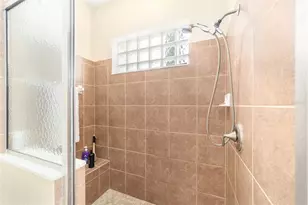 10174 Lake Miona Way, Oxford, FL 34484 - Photo 31