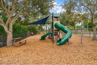 962 Symphony Isles Boulevard, Apollo Beach, FL 33572 - Photo 15