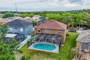 10526 Beneva Dr, Tampa, FL 33647 - Photo 3