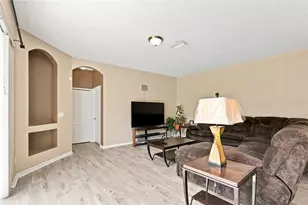 10526 Beneva Dr, Tampa, FL 33647 - Photo 13