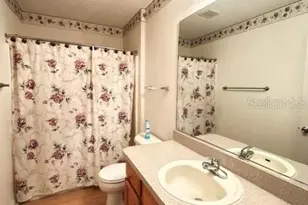 9523 SE 168th Maplesong Ln, The Villages, FL 32162 - Photo 19