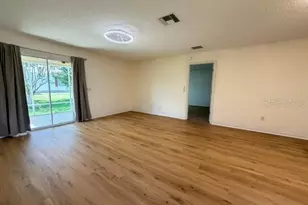 9523 SE 168th Maplesong Ln, The Villages, FL 32162 - Photo 5