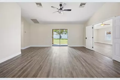 10058 SE 105th Place, Belleview, FL 34420 - Photo 11