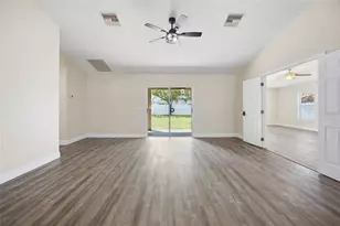 10058 SE 105th Pl, Belleview, FL 34420 - Photo 11