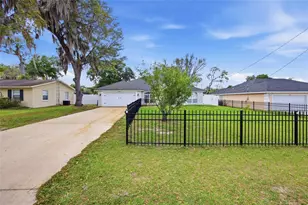 10058 SE 105th Pl, Belleview, FL 34420 - Photo 3