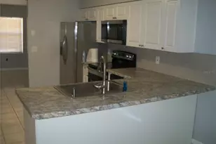 14131 SW 30th Ter Rd, Ocala, FL 34473 - Photo 3