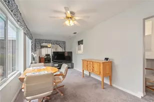 9862 SE 179th Pl, Summerfield, FL 34491 - Photo 15