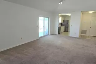628 Dominguez Dr, Lady Lake, FL 32159 - Photo 9