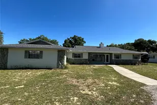 8801 E Cresco Ln, Inverness, FL 34450 - Photo 3