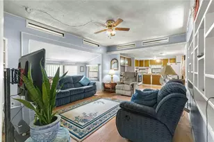 10752 SE 128th St, Belleview, FL 34420 - Photo 5