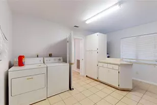 121 N Seminole Ave, Inverness, FL 34450 - Photo 13