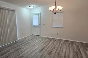 1009 Ridgeville Rd, The Villages, FL 32162 - Photo 7