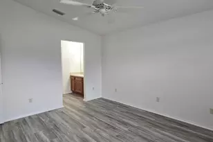 1009 Ridgeville Rd, The Villages, FL 32162 - Photo 13