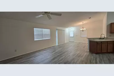 1009 Ridgeville Road, The Villages, FL 32162 - Photo 9