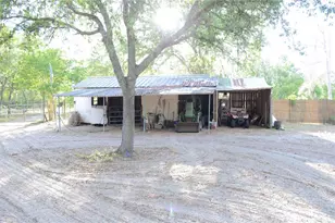 591 SE Fisher Rd, Ocklawaha, FL 32179 - Photo 7