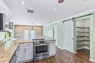 2405 SE 157th Lane Rd, Summerfield, FL 34491 - Photo 15