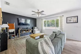 4240 NE 132nd Pl, Anthony, FL 32617 - Photo 3